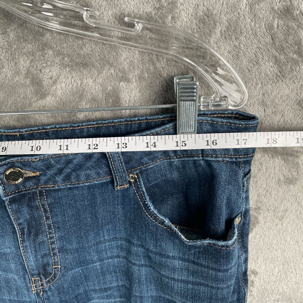 Jennifer Lopez Boyfriend Jeans Womens 14 Medium Wash Distressed Y2K Grunge Retro - Picture 4 of 8